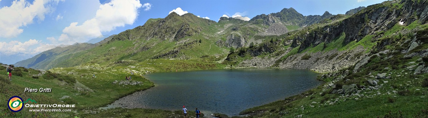 43 Vista panoramica sul Lago Grande (2030 m).jpg